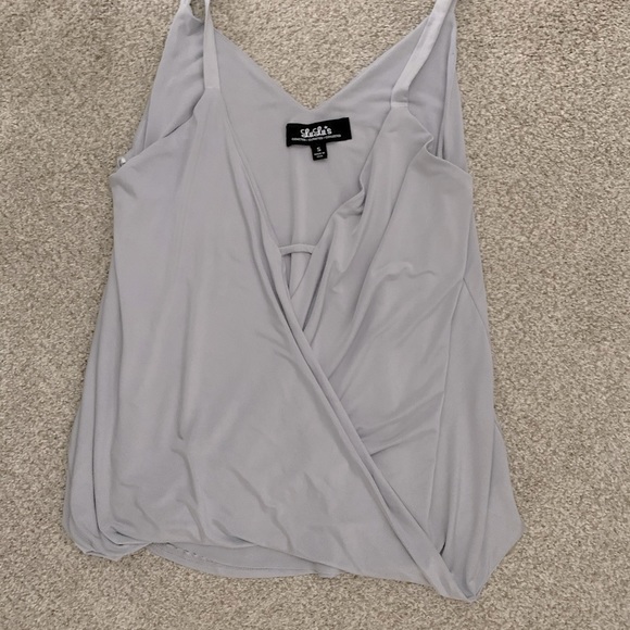 Lulu’s Gray Crossover Tank Top - Picture 3 of 5